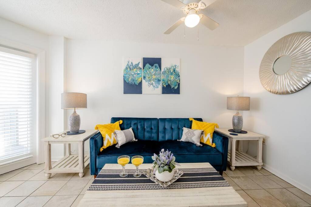 Royal Retreat-Amazing View-King Bed-1 Bedroom-Full Kitchen-Free Parking-Self Check-In Myrtle Beach Buitenkant foto
