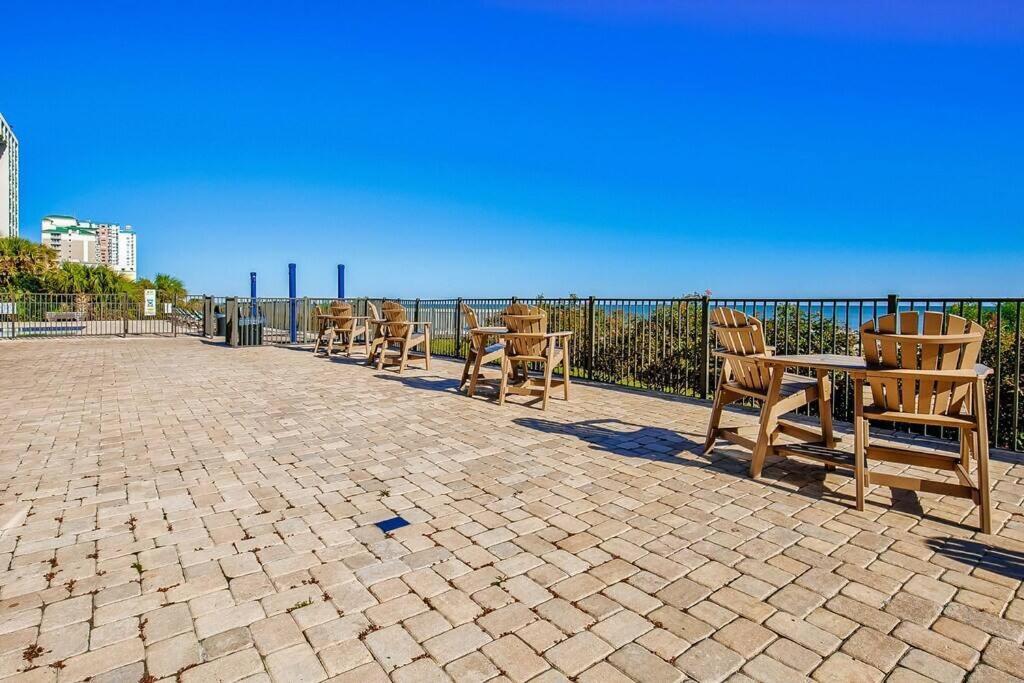 Royal Retreat-Amazing View-King Bed-1 Bedroom-Full Kitchen-Free Parking-Self Check-In Myrtle Beach Buitenkant foto