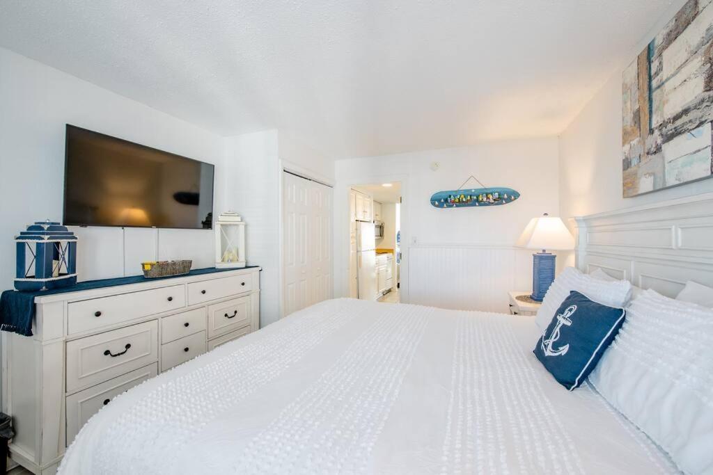 Royal Retreat-Amazing View-King Bed-1 Bedroom-Full Kitchen-Free Parking-Self Check-In Myrtle Beach Buitenkant foto
